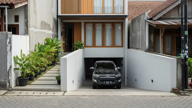 5 Contoh Rumah di Gang Sempit tapi Punya Garasi Luas, Solusi Lahan Perkotaan