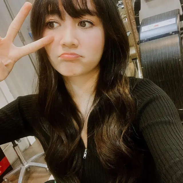 Pesona 6 Artis dengan Gaya Rambut Berponi, Makin Terlihat Imut
