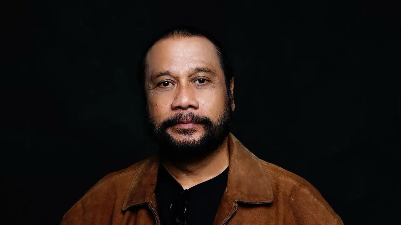 Akman Moerdono alias Maman, vokalis Audiensi Band (https://www.instagram.com/p/CRBRVfJMHnf/)