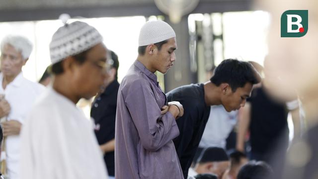 Timnas Indonesia Salat Jumat