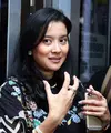 Artis dan produser, Marcella Zalianty mengatakan bahwa kurangnya sosialisasi di sektor pariwisata, membuat orang Indonesia wisata ke luar negeri. (Deki Prayoga/Bintang.com)
