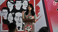 Ketum relawan Jokowimotion, Nike Supit memberi sambutan saat deklarasi dukung Jokowi-Ma'ruf Amin di Jakarta, Minggu (28/10). Jokowimotion merupakan relawan yang didirikan kaum milenial dari berbagai provinsi di Indonesia. (Merdeka.com/Iqbal S. Nugroho)
