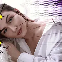 Ariel Tatum tampaknya begitu jatuh cinta terhadap keindahan bunga mawar. Terbukti dengan cukup seringnya Ariel mengunggah potret bunga yang melambangkan cinta dan kasih sayang tersebut.