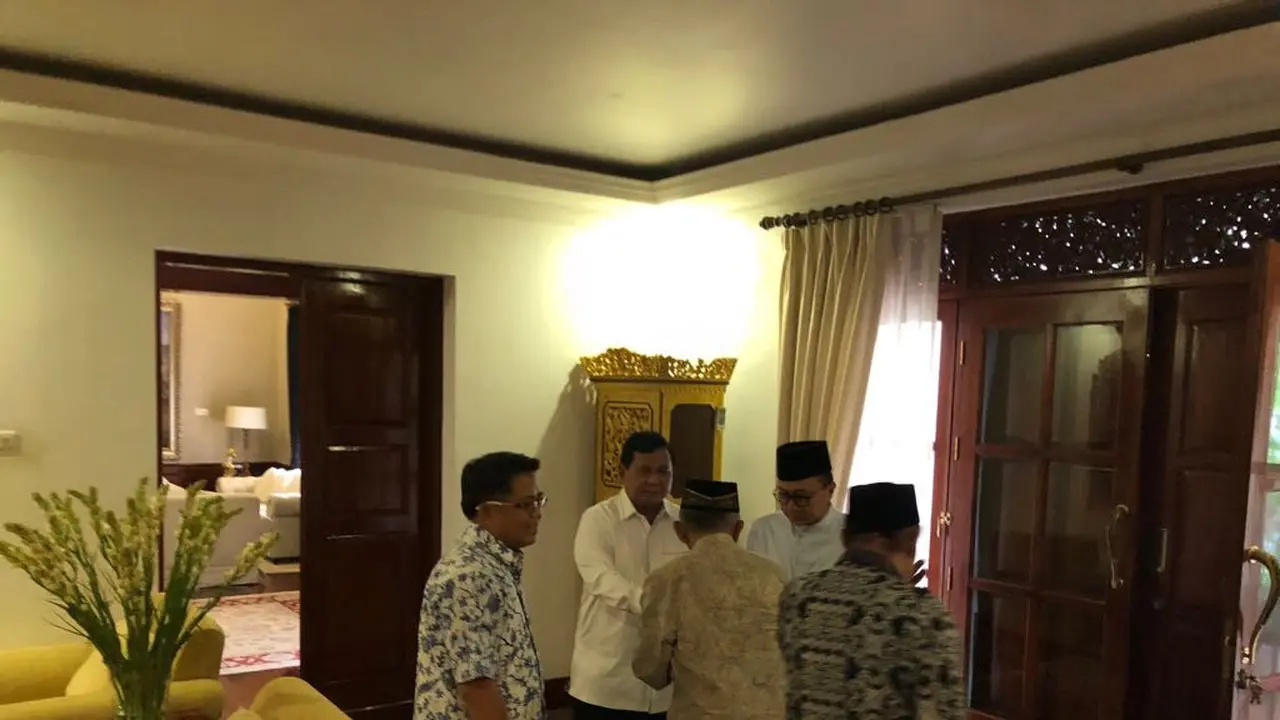 Pertemuan Prabowo Subianto dengan Ketua Umum PKS dan PAN (Istimewa)
