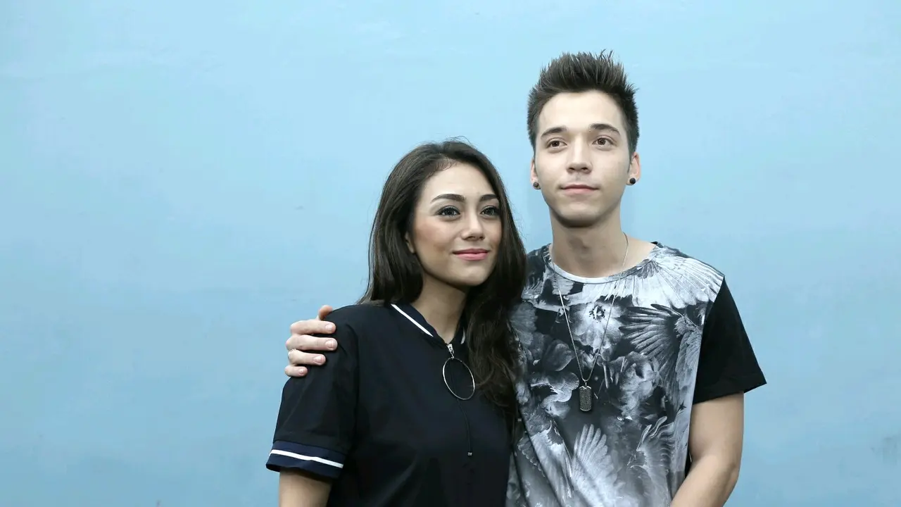 [Bintang] Celine Evangelista dan Stefan William