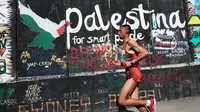 Atlet Palestina tersandung masalah jelang Olimpiade 2016 setelah seragam merema disita Bea dan Cukai Israel. (EPA/JIm Hollander)