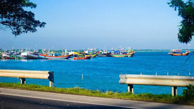 Jalur Pantura Rembang-Tuban