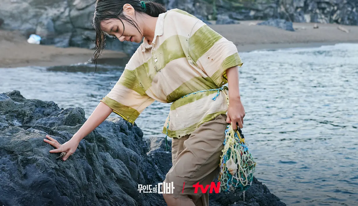 Park Eun Bin terdampar di pulau terpencil dalam drakor Castaway Diva. (Foto: tvN Drama)