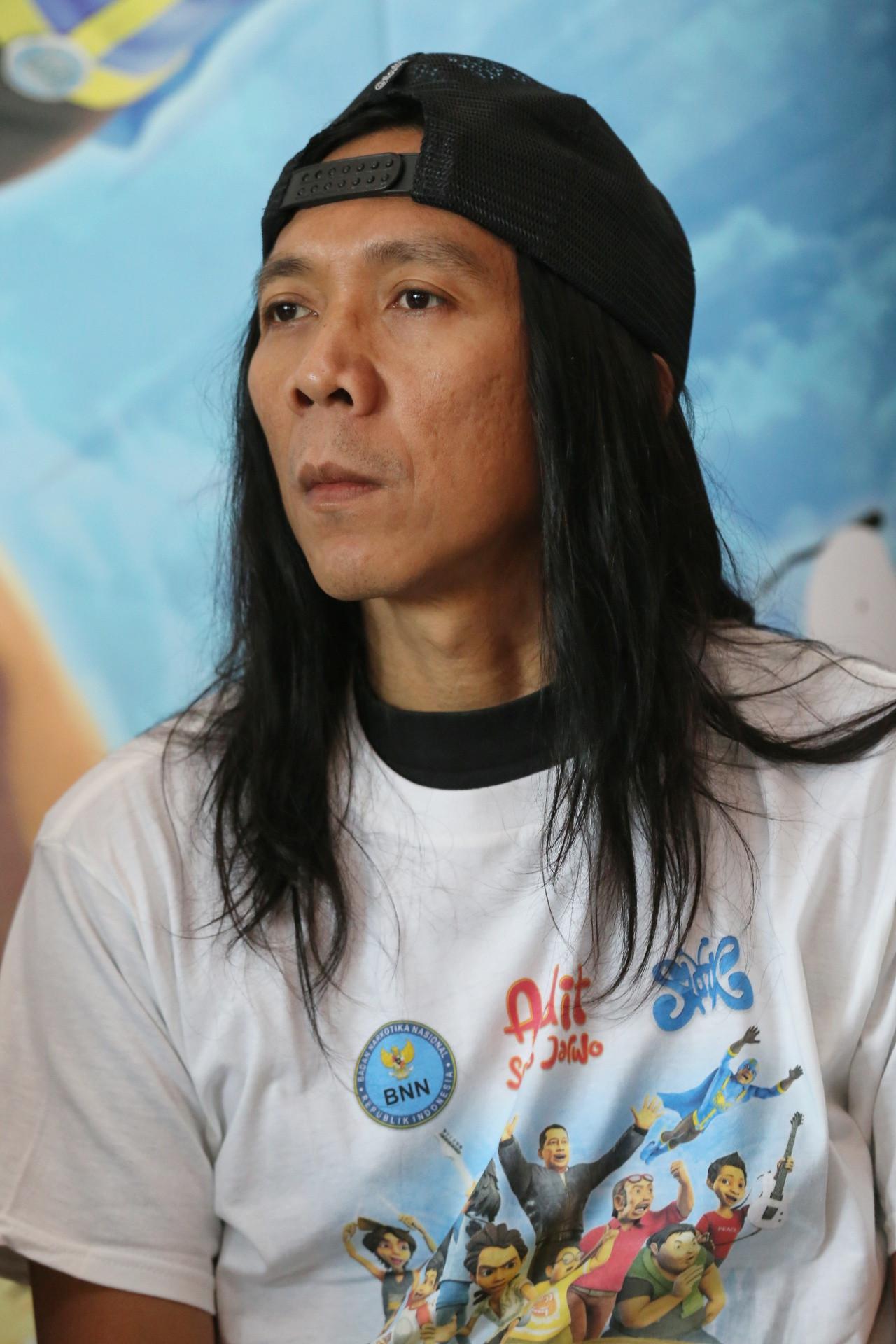 Artis Terlibat Edarkan Narkoba Bimbim Slank Samber Geledek Lah News Entertainment Fimela Com