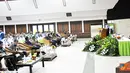 Citizen6, Halim: Rakornas satu hari ini, dihadiri oleh 226 peserta, terdiri dari unsur TNI berjumlah 119 orang yang merupakan para pejabat Komandan Korem dan Asisten Teritorial jajaran Kodam serta pejabat TNI lainnya. (Pengirim: Badarudin Bakri)