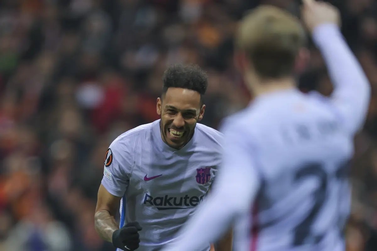 Foto: Aubameyang - Pedri Bawa Barcelona Lolos ke Perempat Final Liga Europa