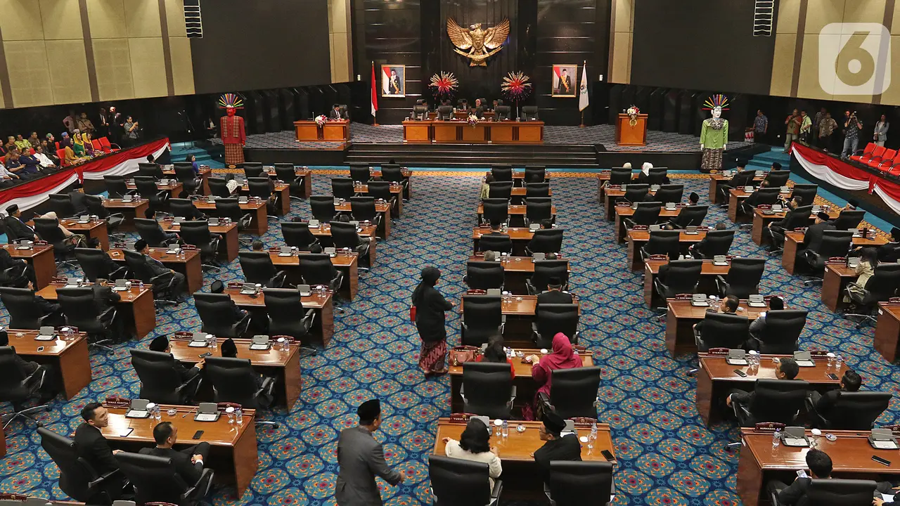 Rapat Paripurna Penetapan Pimpinan DPRD DKI