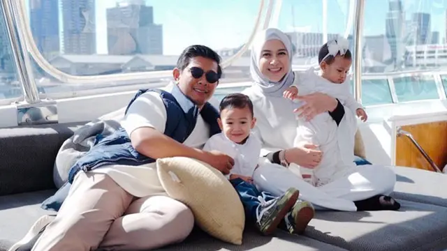 FOTO: Momen Kebersamaan Nina Zatulini dan Kedua Buah Hatinya