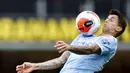 Bek Manchester City, Joao Cancelo, mengontrol bola saat melawan Watford pada laga Premier League di Stadion Vicarage Road, Selasa (22/7/2020). Manchester City menang dengan skor 4-0. (John Sibley/Pool via AP)