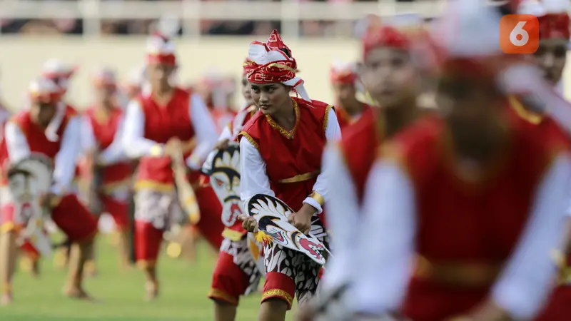 Foto: Potret Kemeriahan Pembukaan Piala Presiden 2022, mulai Tari Tradisional, Musik Dangdut bahkan Band GIGI pun Ada