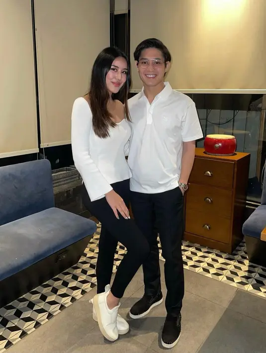 <p>Teuku Rassya yang kini sudah berusia 23 tahun agaknya juga sudah mulai serius dalam menjalani hubungan. (FOTO: instagram.com/teukurassya/)</p>
