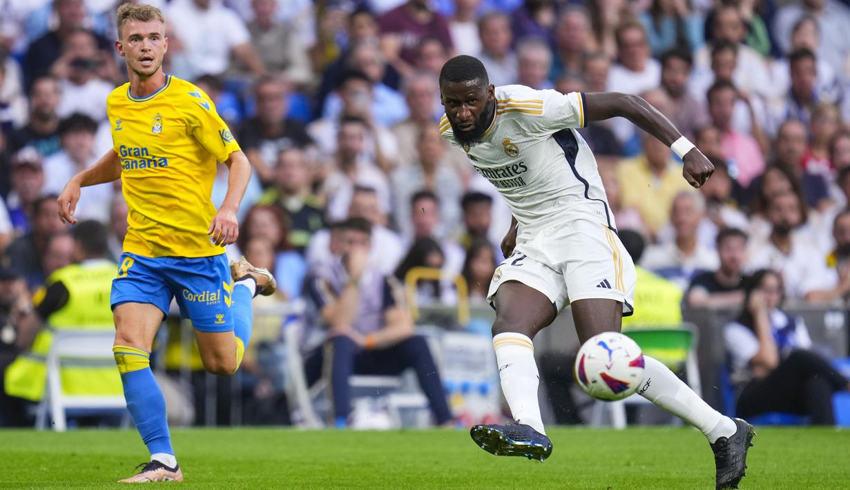 Hasil ini menempatkan Madrid di urutan kedua LaLiga dengan koleksi 18 poin dari tujuh pertandingan. (AP Photo/Manu Fernandez)