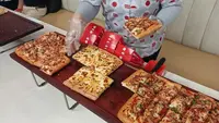 Cara Baru Menikmati Pizza dan Musik, dari Meja Makan ke Ruang Pesta