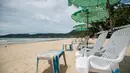 Sebuah pantai yang kosong di Phuket, Thailand (13/9/2020). Pusat Administrasi Situasi COVID-19 Thailand pada Senin (28/9) mengatakan pihaknya akan mengizinkan lebih banyak kategori warga asing masuk ke Thailand mulai Oktober mendatang dan seterusnya. (Xinhua/Zhang Keren)
