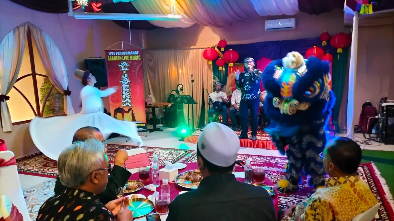 Akulturasi Arab dan Tionghoa di Chefis Arabian Resto Cirebon