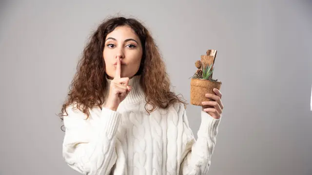 Kenali Simbol Vegan and Cruelty-Free di Kemasan Makeup agar Tak Salah Pilih