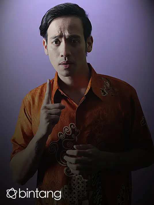 Alasan utama Tarra Budiman keluar dari CMI Management karena dirinya ingin mandiri dan berdiri sendiri. Ia ingin dilihat sebagai Tarra Budiman yang memiliki kualitas berdasarkan usaha dan bakatnya sendiri. (Nurwahyunan/Bintang.com)