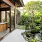 7 Inspirasi Dapur dengan Taman Zen Minimalis, Bikin Ruang Masak Lebih Asri