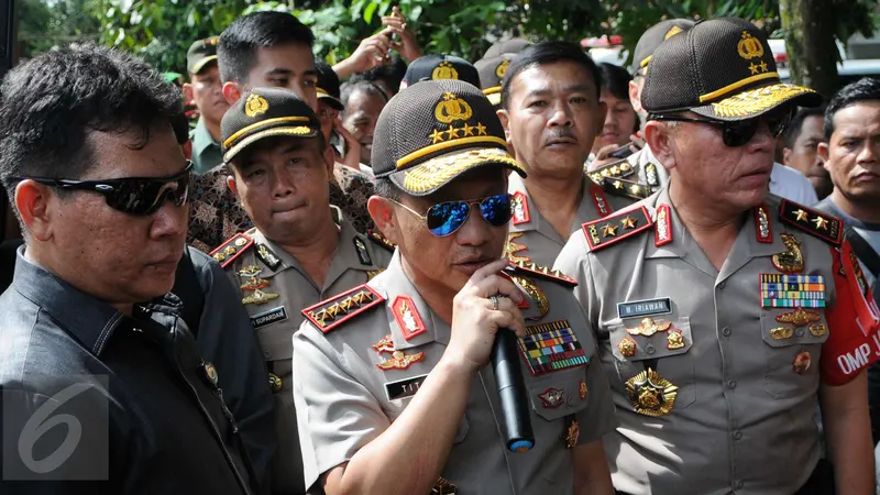 20161221-Kapolri Tiba di Lokasi Penemuan Bom Tangsel-Tangerang