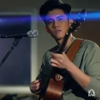 Difki Khalif sepupu Ariel Noah yang juga terjun ke dunia tarik suara. (Sumber: Instagram/@difkikhalif)