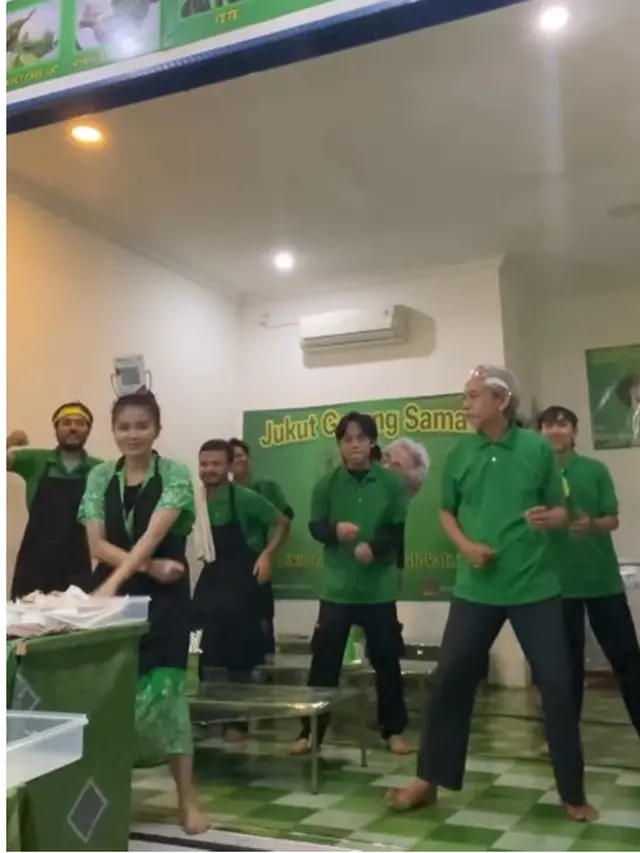 Epy Kusnandar Meninggal, Ini 6 Potret Kegiatan Terakhir Sang Aktor Sebelum Berpulang
