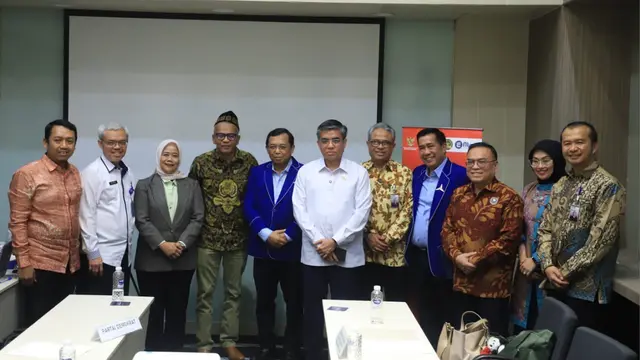 Menaker Yassierli Dorong Transformasi Digital Demi Keterbukaan dan Inklusivitas Ketenagakerjaan