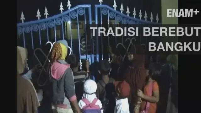ENAM PLUS: Tradisi Berebut Bangku Sekolah