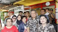 SBY dan Ani Yudhoyono di warung bakso di Gunungkidul, Yogyakarta. (dok.Instgaram @aniyudhoyono/https://www.instagram.com/p/BrOg9Wzh5mt/Henry