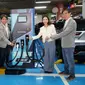 Dengan 4 spot charging di Gandaria City Mal, tersedia 1 unit UFC 120 kW (dengan 3 jenis gun charger tipe CCS2, CHAdeMO & AC Type 2 (22 kW)) dan 1 unit AC Charger Type 2 22 kW yang dapat dimanfaatkan secara gratis selama pelanggan shoping atau hangout di mal.