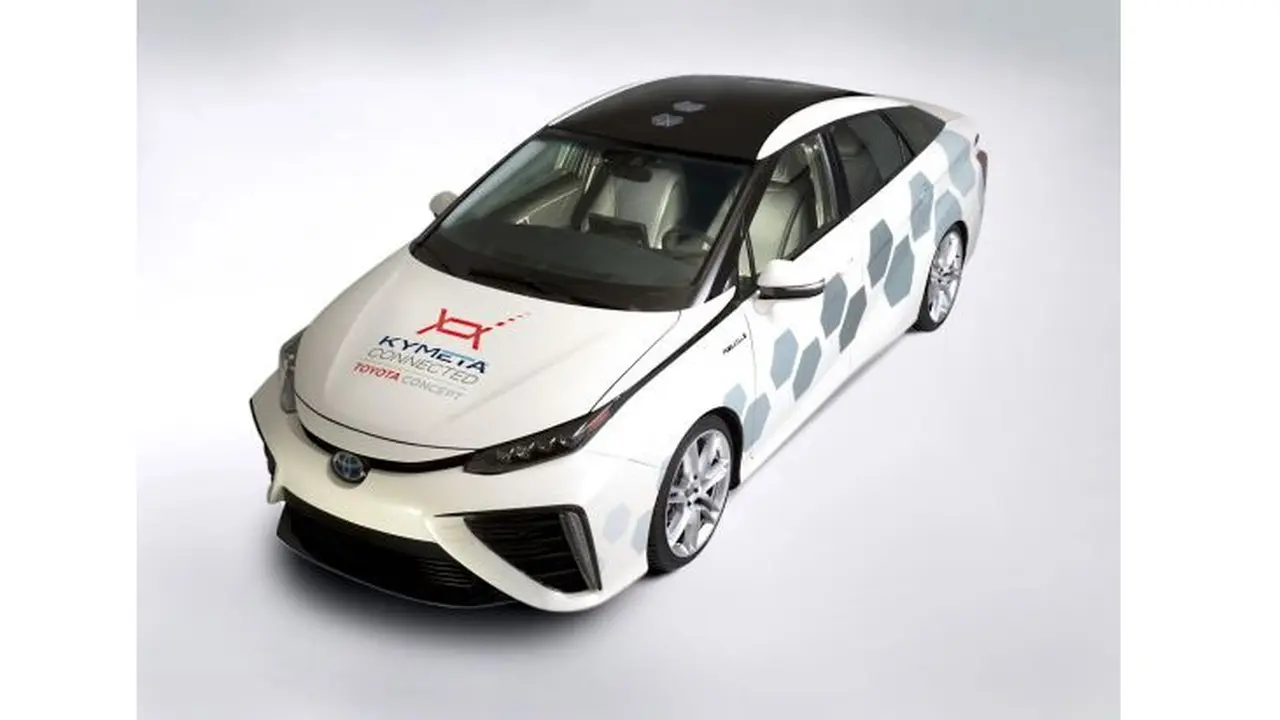 Toyota Mirai Kini Didukung Jaringan Internet Mandiri