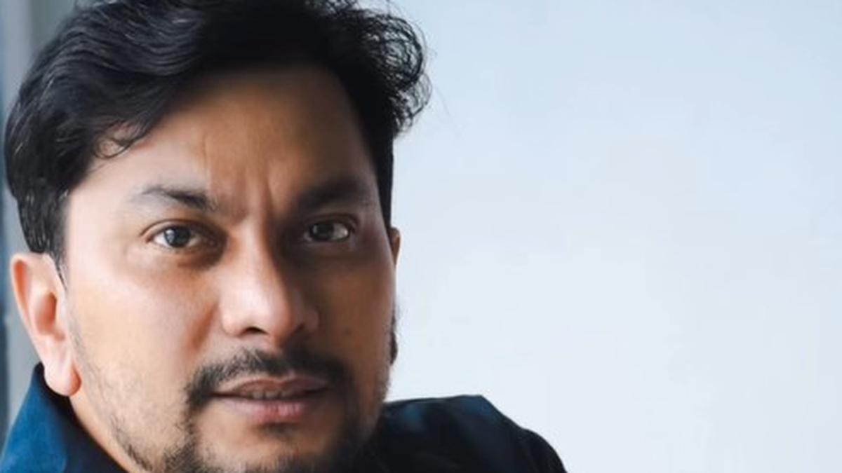 Intip Potret Terbaru Tompi Usai Jalani Operasi Plastik Hidung