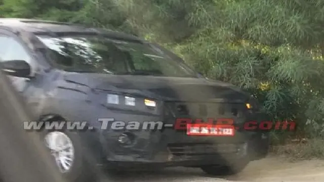 Suzuki Ertiga terlihat uji coba di jalanan (Foto:Team-BHP)