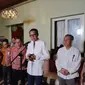 Gubernur Sulawesi Selatan, Nurdin Abdullah, saat konferensi pers terkait warganya yang positif corona (Fauzan)