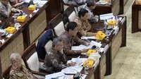 Rapat Perdana di DPR, Purbaya Mengaku Baru Sadar Tak Boleh Bicara 'Koboi' Ketika Jabat Menkeu