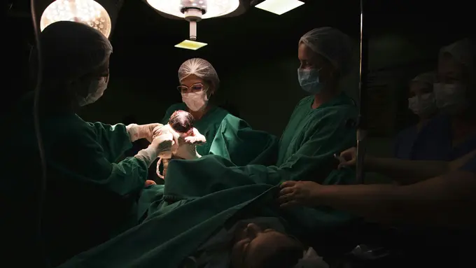 4 Mitos Tentang Melahirkan yang Masih Dipercaya oleh Banyak Orang!