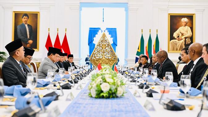 Prabowo Jamu Makan Siang Presiden Afsel di Istana, Hidangkan Kofiu-Kofiu hingga Soto Banjar