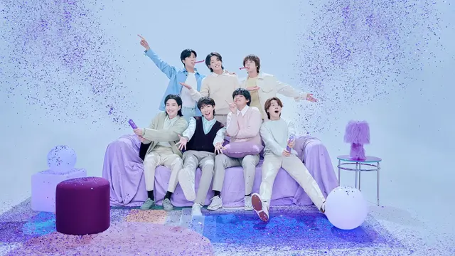 BTS dalam photo session khusus untuk ulang tahun mereka ke-10. (Source: Weverse)