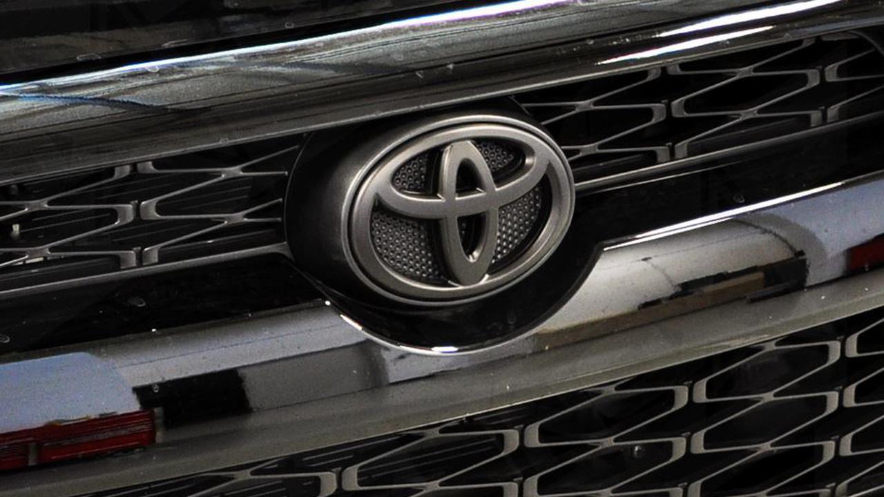 Rem Otomatis Akan Jadi Fitur Standar di Semua Mobil Toyota