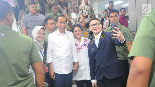 Jokowi Naik MRT Bersama Chelsea Islan dan Disabilitas