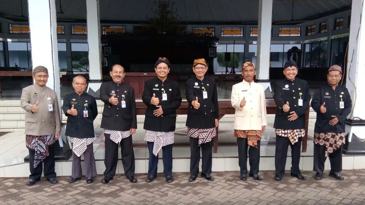 Pakaian Tradisional Batang