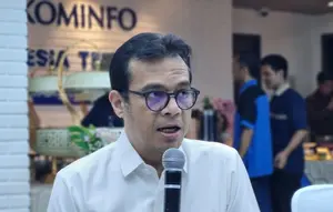 Wamenkomdigi: 3 dari 5 Anak Palsukan Usia untuk Akses Medsos