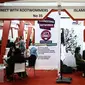 World Islamic Economic Forum (WIEF) ke-12 memamerkan produk seperti keuangan islam, fashion dan desain islam, teknologi inovatif, dan promosi industri halal, Jakarta, Selasa (2/8). (Liputan6.com/Faizal Fanani) 