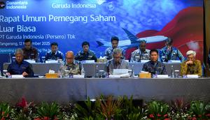 Rapat Umum Pemegang Saham Luar Biasa (RUPSLB) PT Garuda Indonesia (Persero) Tbk (GIAA) di Auditorium Gedung Manajemen Garuda Indonesia, Tangerang, Rabu ((12/11/2025). (Dok Garuda)