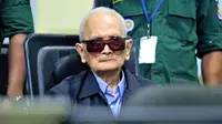 Nuon Chea, wakil pemimpin pasukan Khmer Merah, meninggal pada usia 93 tahun. (AFP)