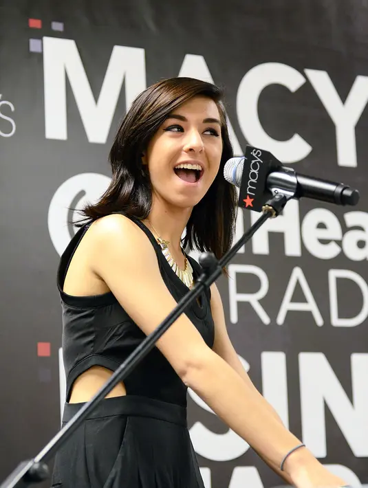 Dilansir dari Fox News (12/6), Pihak kepolisian setempat masih menyelidiki kasus dan motif penembakan yang terjadi pada Christina Grimmie. Polisi pun masih menelusuri motif tindakan Kevin Loibl. (AFP/Bintang.com)